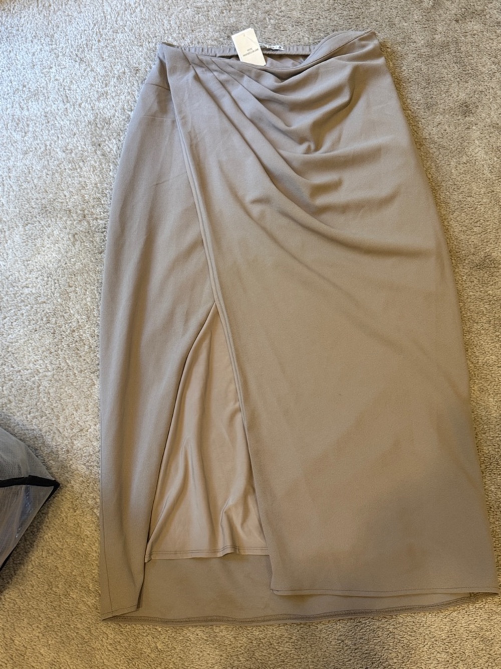 ABERCROMBIE - Draped Midi Skirt in Taupe - Women